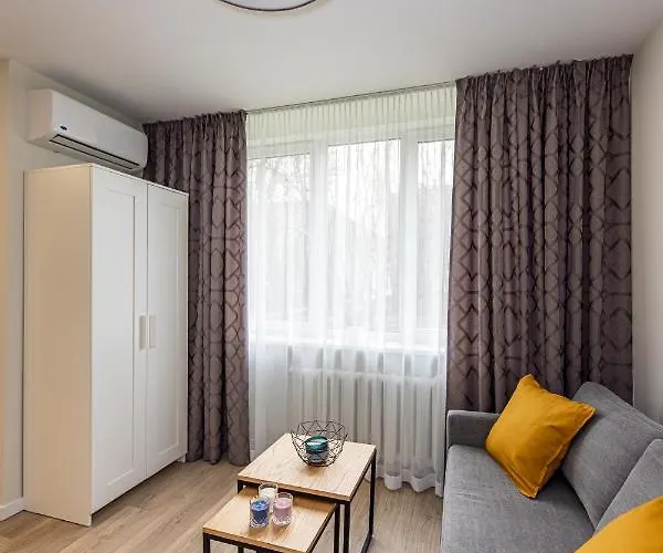 Centras Prie Parko, Center By The Park