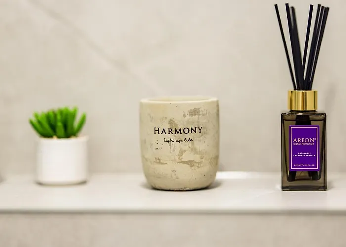 Centras Prie Parko, Center By The Park *